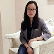 师岳婷